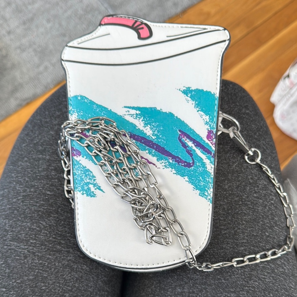 White and Blue Graphic Chain Bag